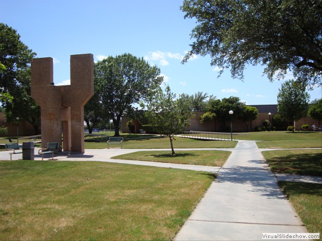 Tower of Knowledge, Sumner